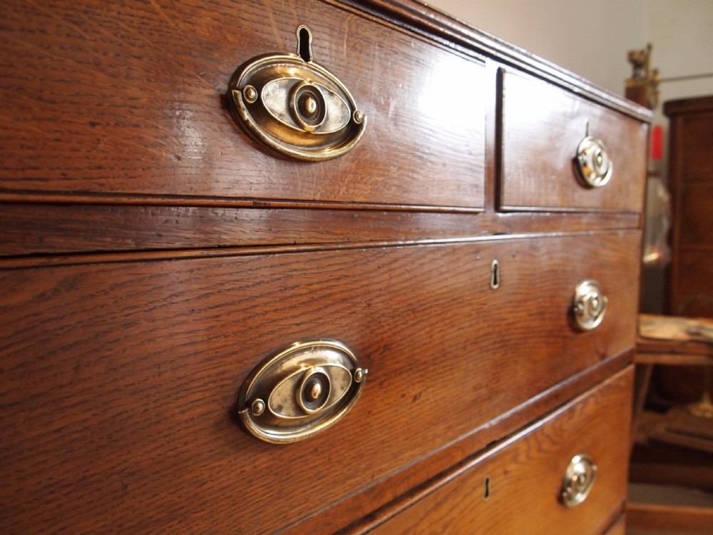 Chest of drawers George III Oak 36