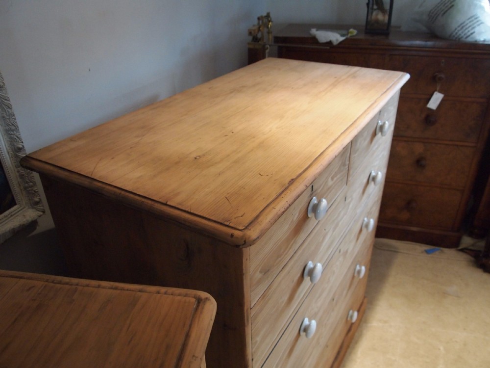 Chests of drawers a rare pair of Victorian Pine chests c1890 View XII