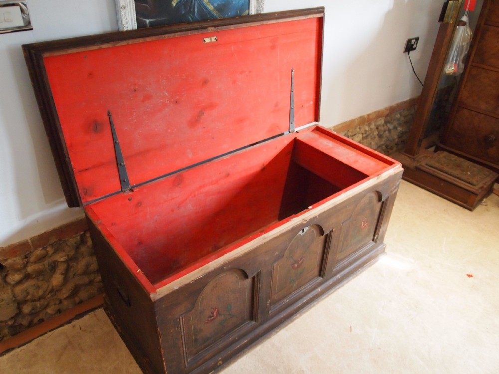 Coffer chest Victorian c1880 View VIII