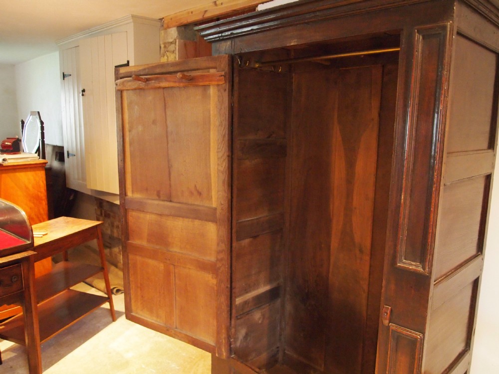 Wardrobe Cupboard Queen Anne Oak c1710 View VII