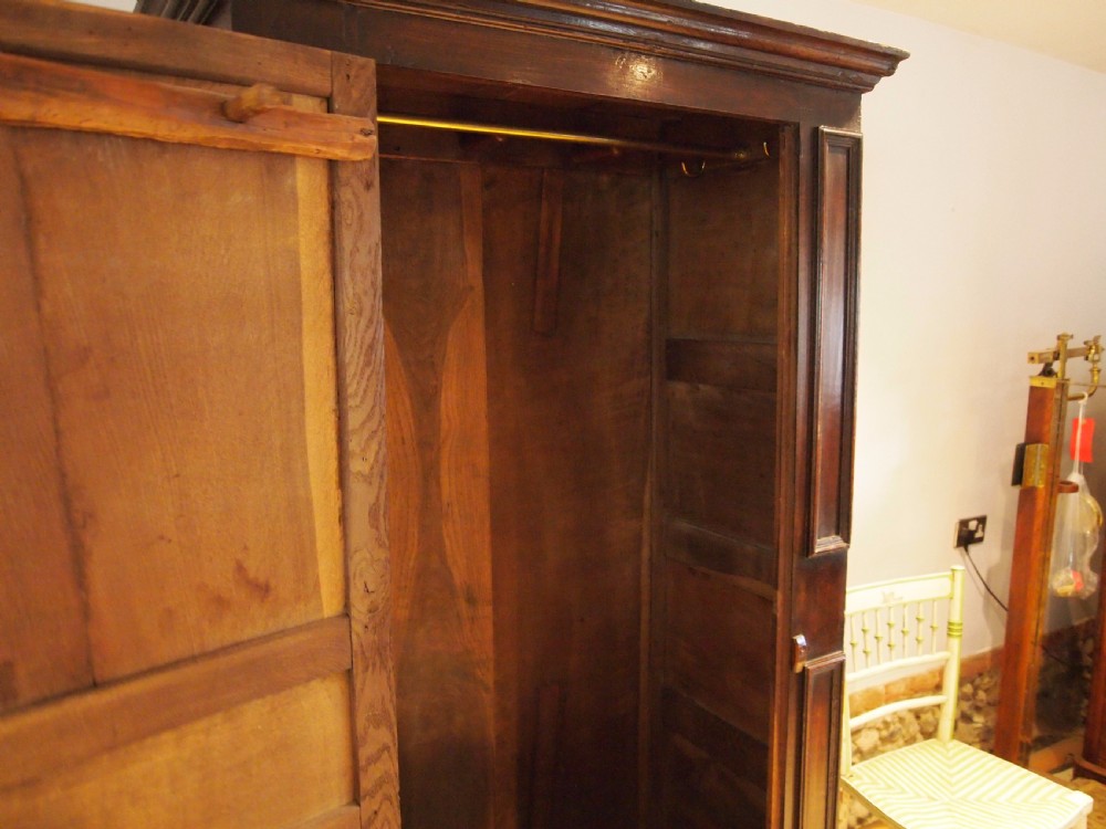 Wardrobe Cupboard Queen Anne Oak c1710 View XI