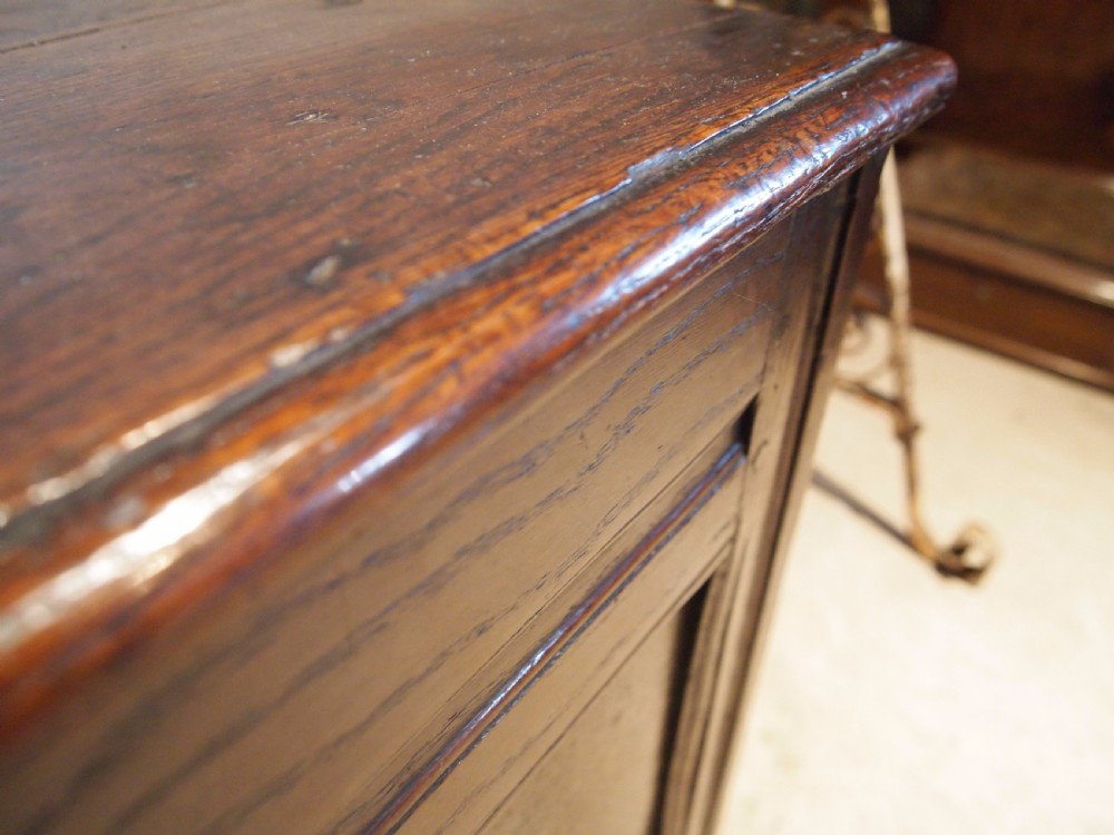 Coffer chest blanket box Queen Anne Oak c1710 View V