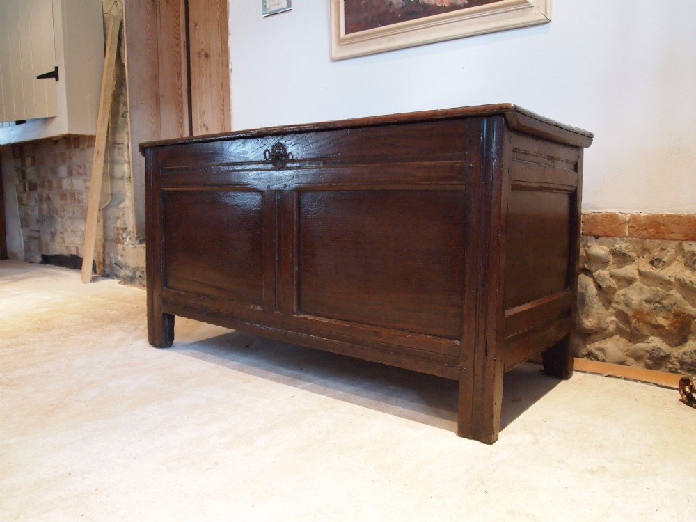 Coffer chest blanket box Queen Anne Oak c1710 View XV