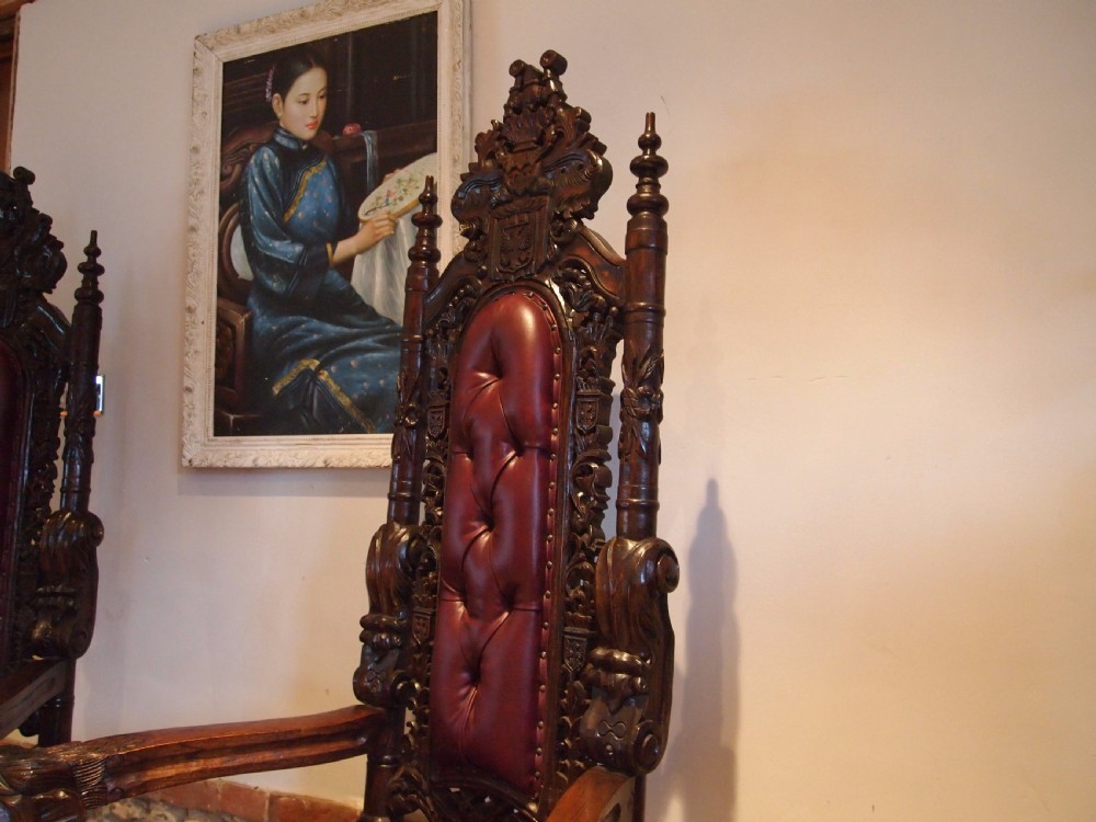 Chairs rare stunning pair of Walnut throne chairs c1920 View VII