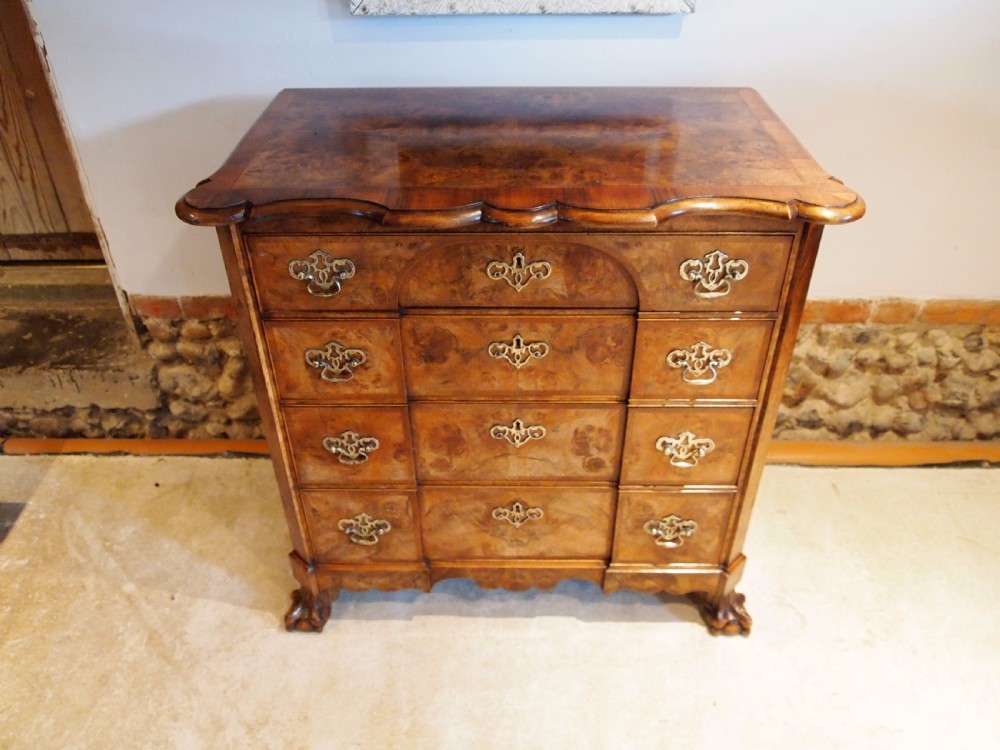Chest of drawers Edwardian Queen Anne burr Walnut small c1910