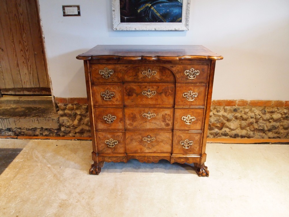 Chest of drawers Edwardian Queen Anne burr Walnut small c1910 View VIII