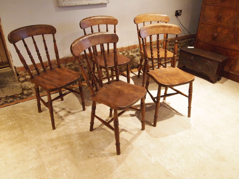 Chairs set of five Victorian Windsor kitchen chairs c1880