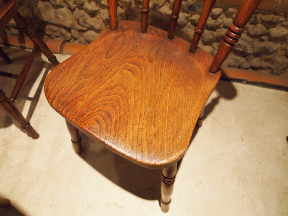 Chairs set of five Victorian Windsor kitchen chairs c1880 View VIII