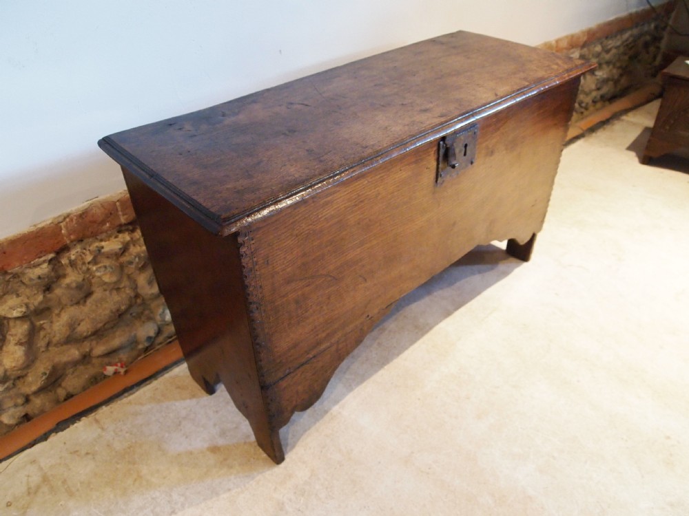 Coffer chest box Queen Anne Elm six plank c1700 View X