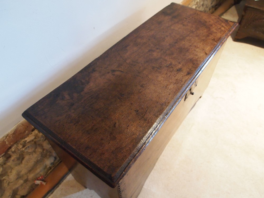 Coffer chest box Queen Anne Elm six plank c1700 View XI