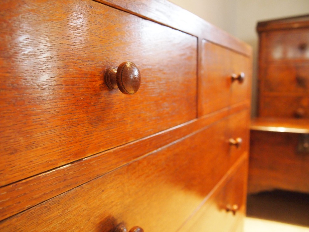 Chest of drawers Heals design Oak c1930 View V