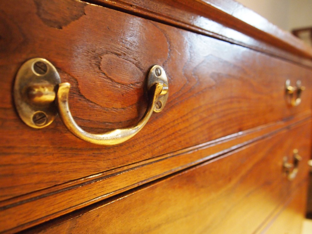 Chest of drawers rare George III Elm c1810 View VIII