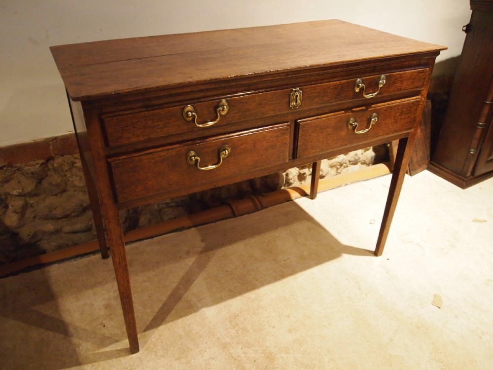 Table lowboy hall lamp George III Oak c1770 View IV