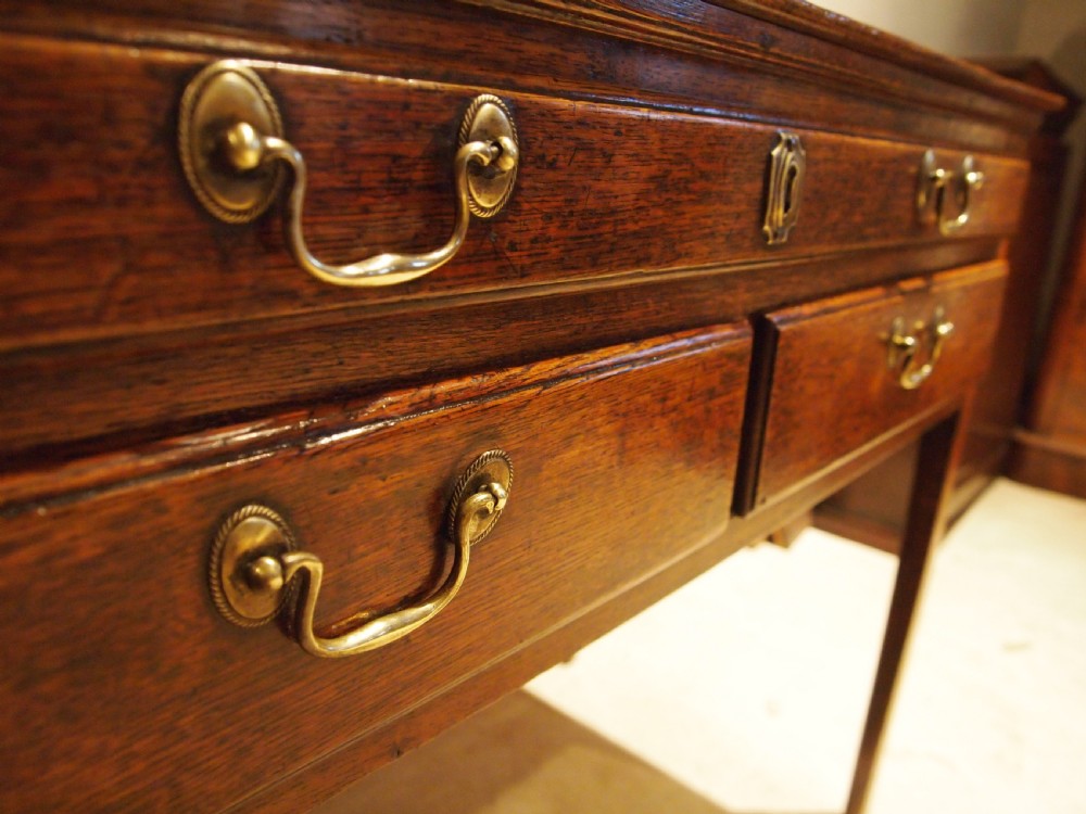 Table lowboy hall lamp George III Oak c1770 View IX