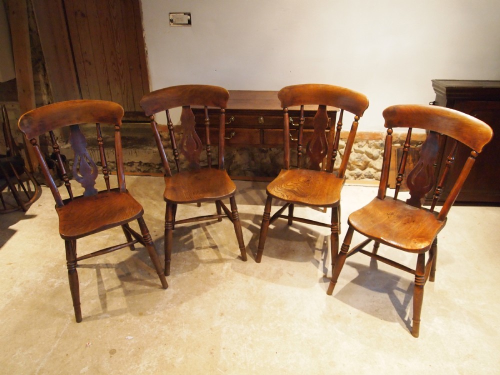 Chairs set of 4 Victorian Windsor fiddle back kitchen Elm c1880 View III