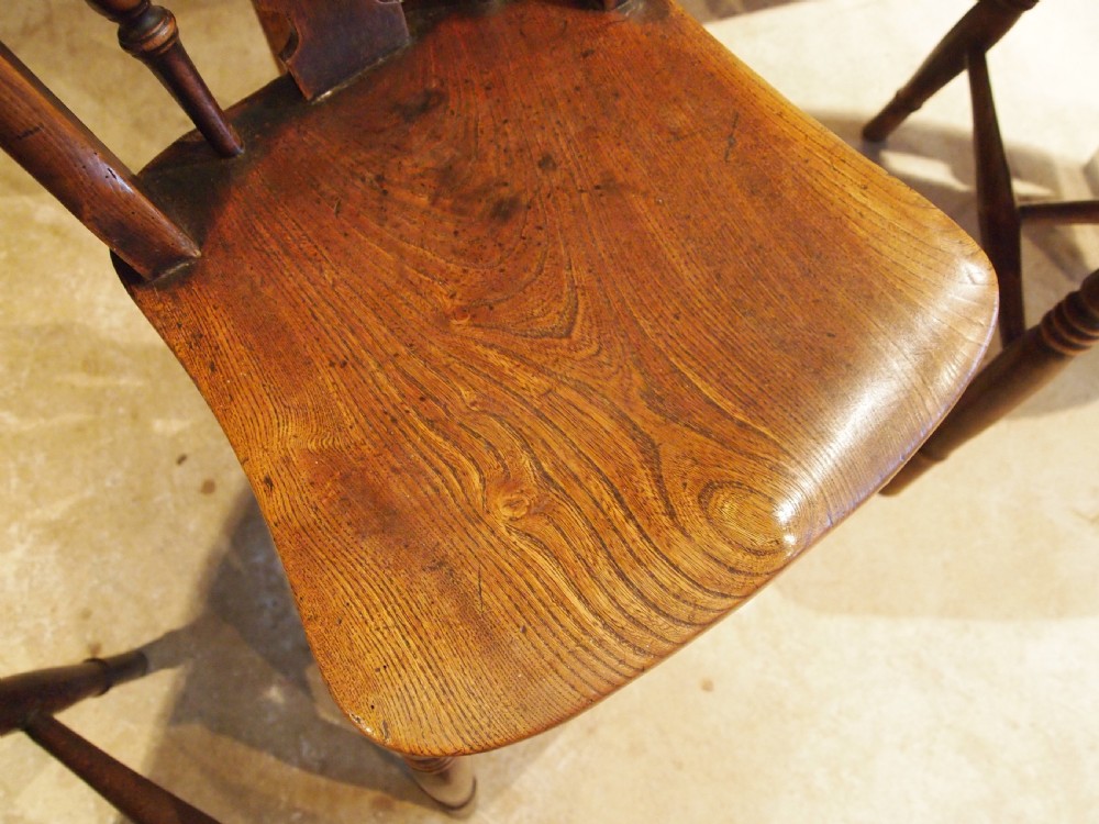 Chairs set of 4 Victorian Windsor fiddle back kitchen Elm c1880 View IV
