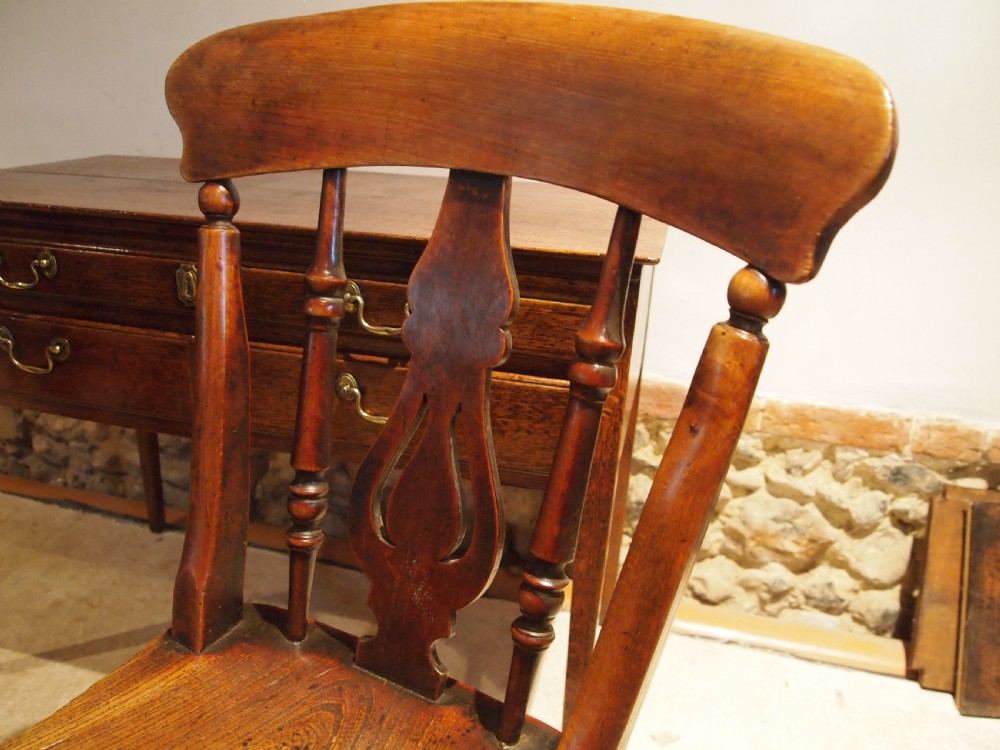 Chairs set of 4 Victorian Windsor fiddle back kitchen Elm c1880 View V