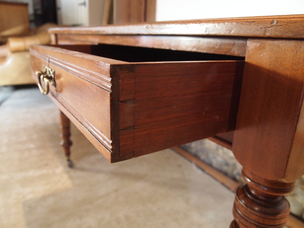 Desk fine Victorian Walnut c1880 View VI