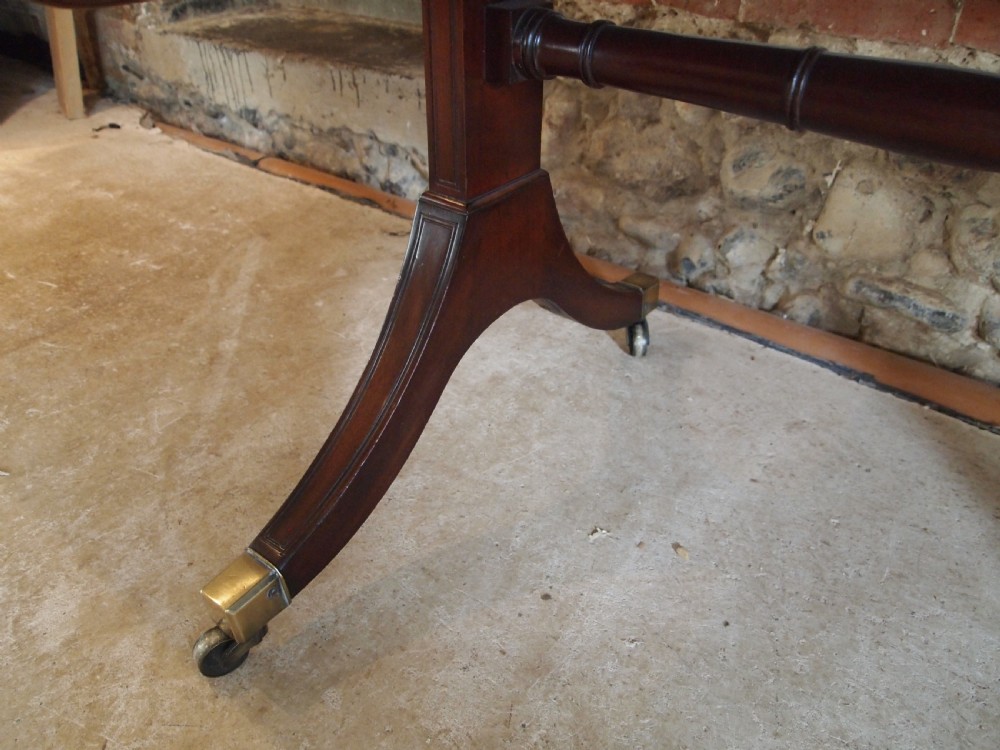 Table Victorian fine Cuban Mahogany sofa table c1840 View IX