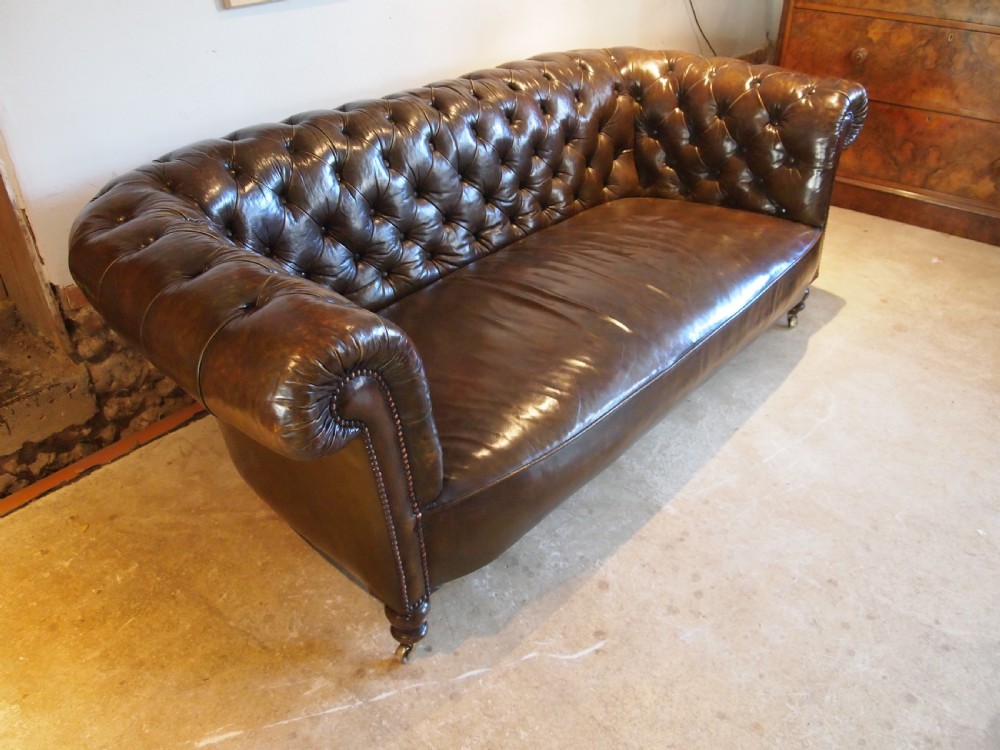 Sofa Settee stunning Victorian leather Chesterfield c1870 View VIII