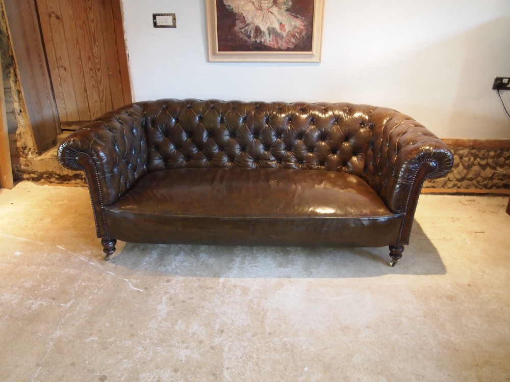 Sofa Settee stunning Victorian leather Chesterfield c1870 View XI