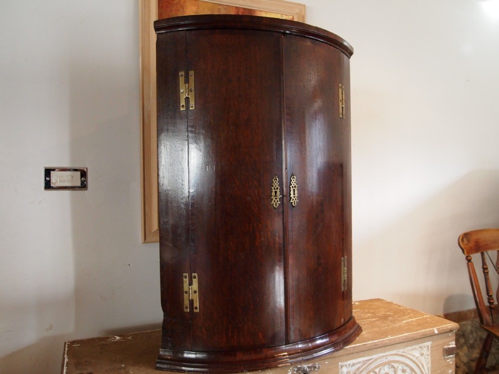 Cupboard corner George III Oak bowfront c1770 View X