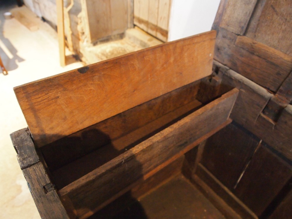 Coffer chest blanket box Queen Anne Oak c1700 View VII