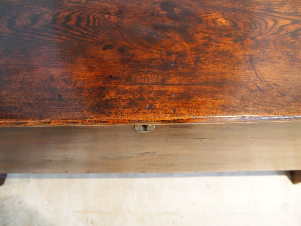 Coffer chest blanket box traditional Elm six plank Queen Anne c1700  View IV