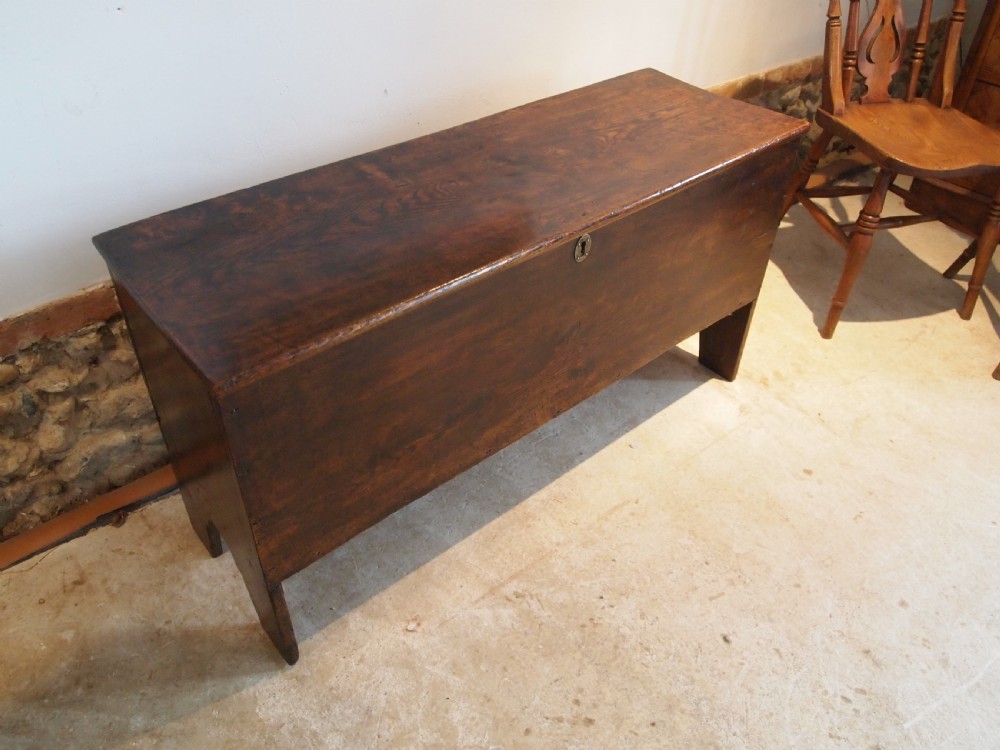 Coffer chest blanket box traditional Elm six plank Queen Anne c1700  View X