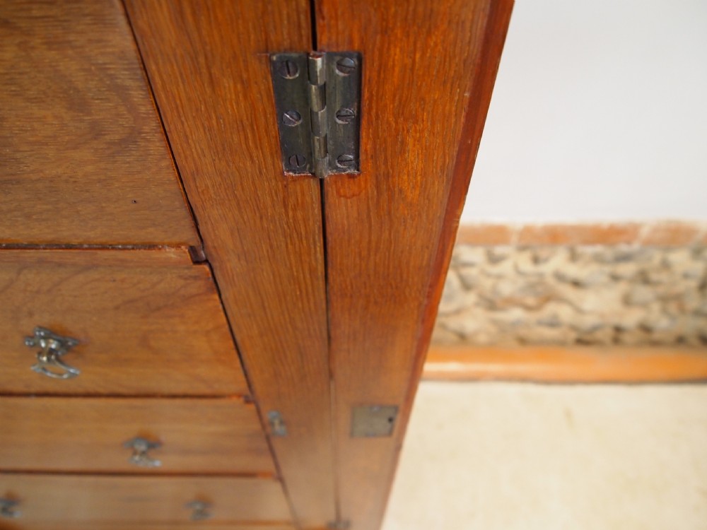 Chest of Drawers Arts and Crafts Oak Wellington chest c1880 View IV