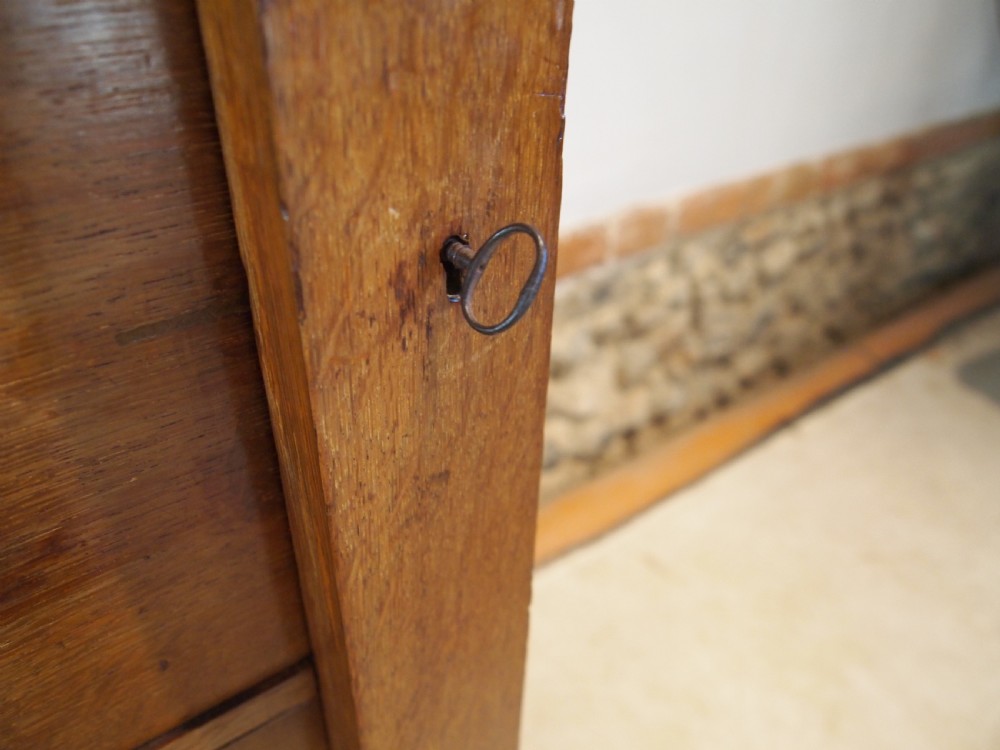 Chest of Drawers Arts and Crafts Oak Wellington chest c1880 View V