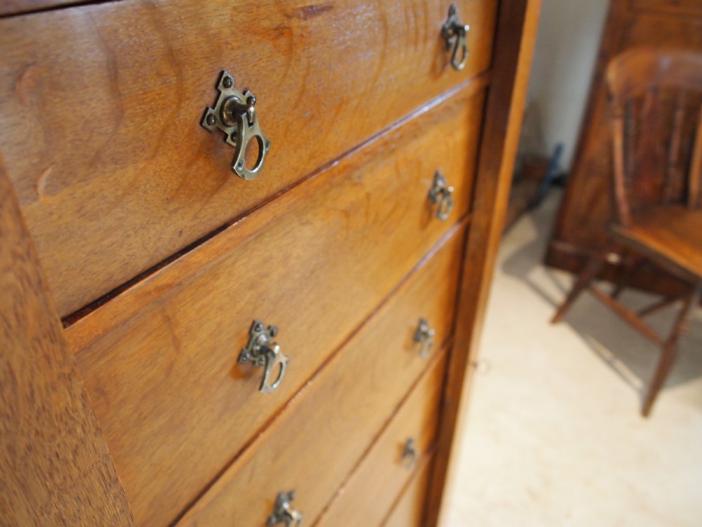 Chest of Drawers Arts and Crafts Oak Wellington chest c1880 View VI