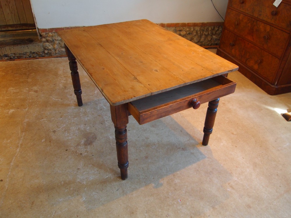 Table Victorian Pine scrub top farmhouse dining table c1880 View V