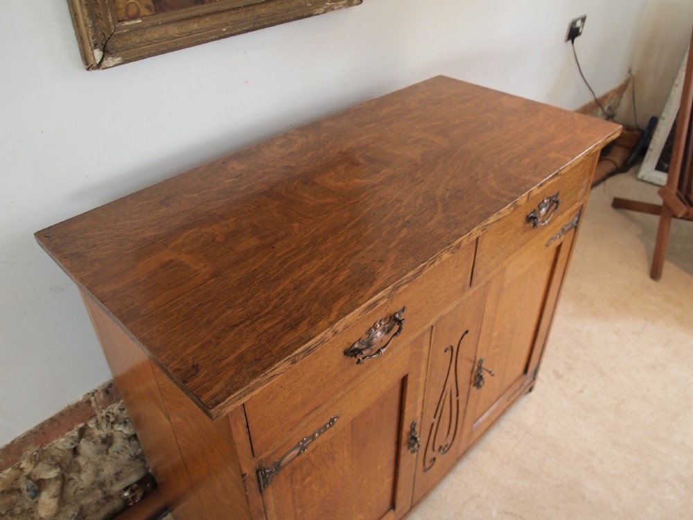 Sideboard dresser Arts and Crafts Oak c1900 View V