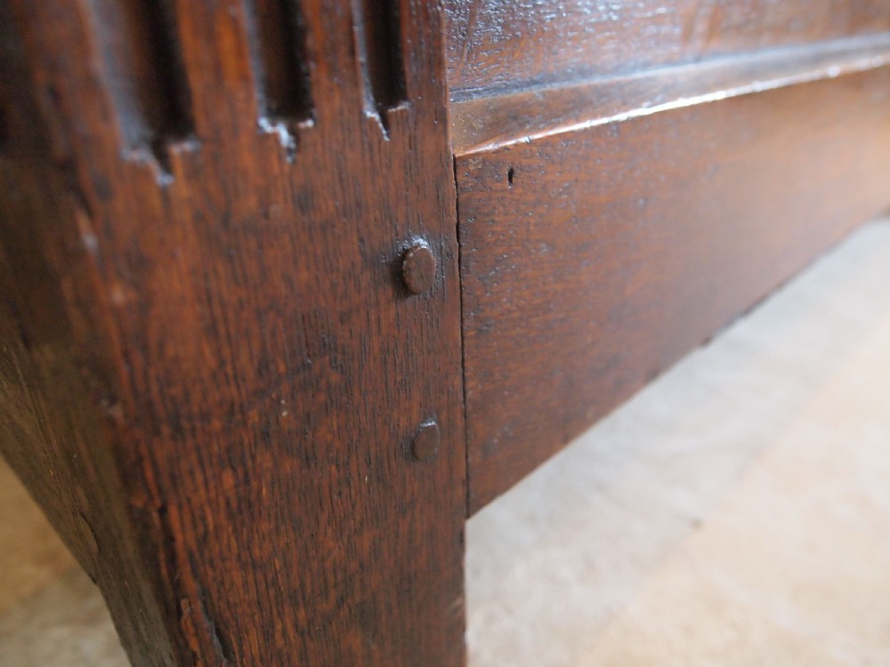 Chest coffer blanket box Queen Anne Oak c1700 View X