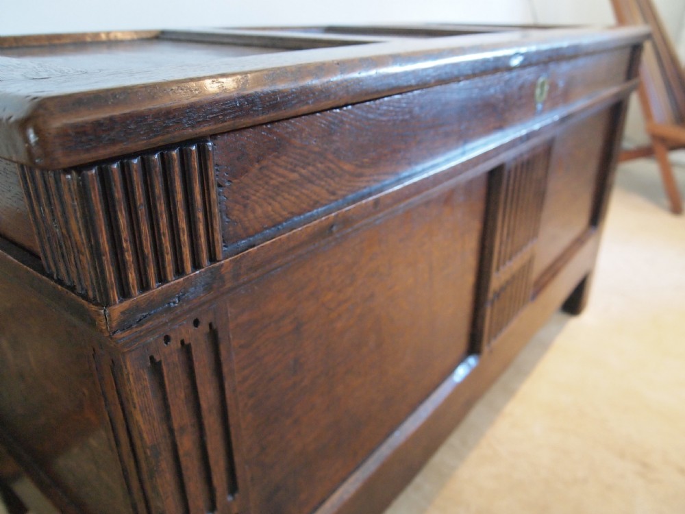 Chest coffer blanket box Queen Anne Oak c1700 View XIV
