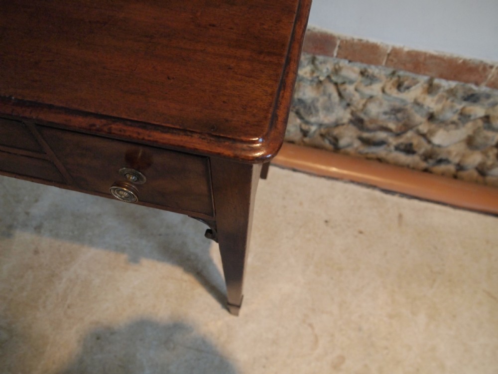 Table lowboy George III Mahogany hall lamp console c1790 View V
