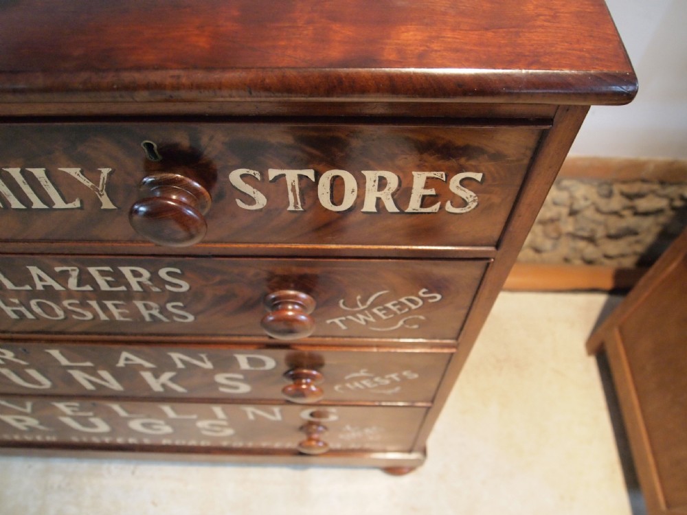 Chest of drawers fine Victorian Mahogany c1860 View X
