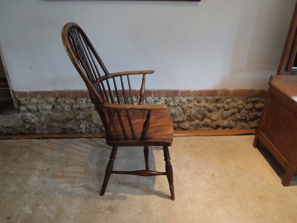 Chair Windsor wheel back Ash Elm George IV c1820 View VI