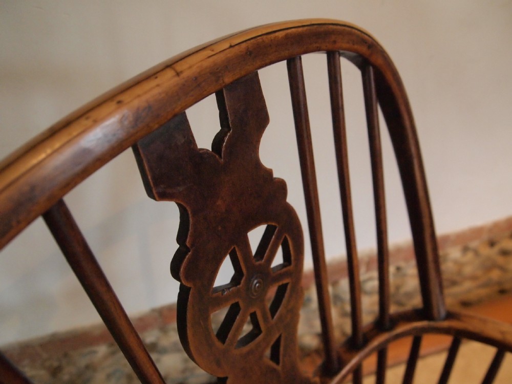 Chair Windsor wheel back Ash Elm George IV c1820 View XI