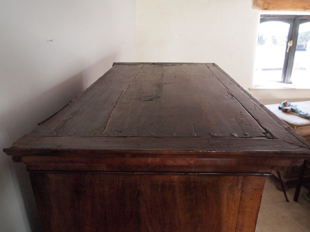 Chest on chest small fine George II Walnut c1740 View VII
