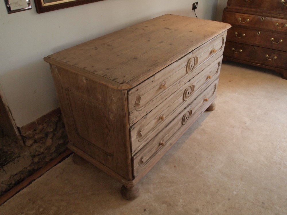 Chest of drawers decorative French Pine c1800 View IX