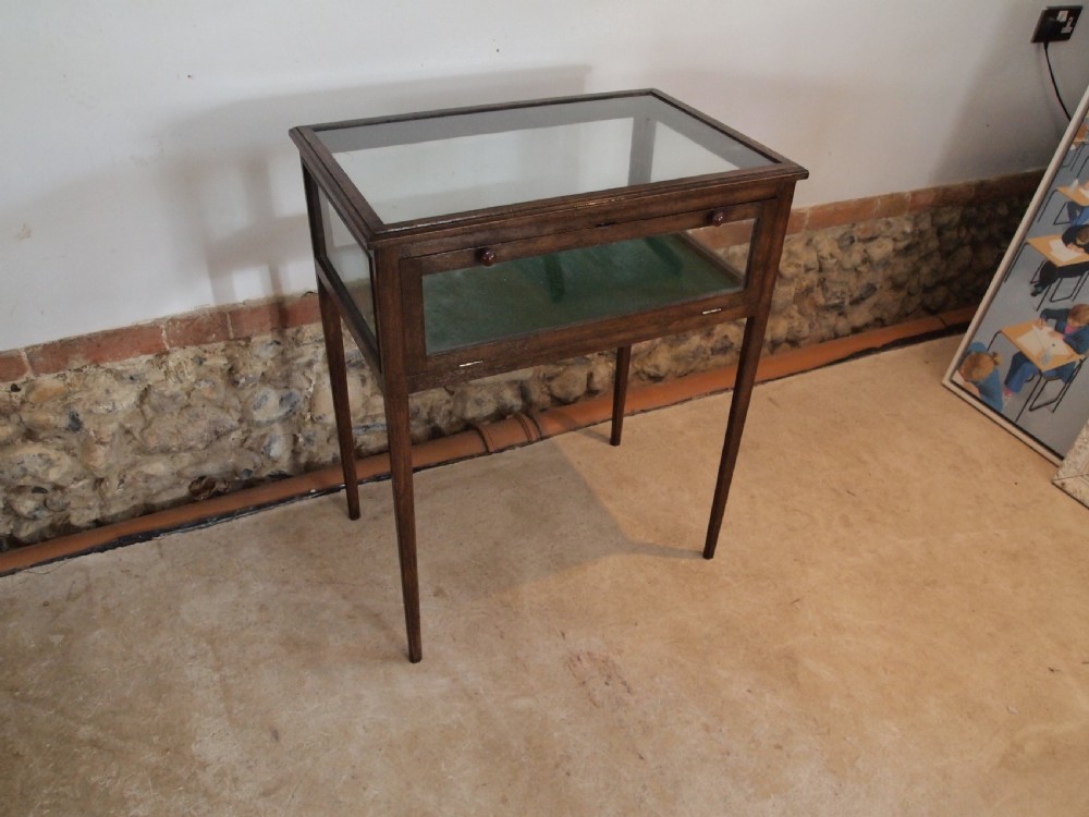 Table display bijouterie cabinet Edwardian Oak c1900 View VIII