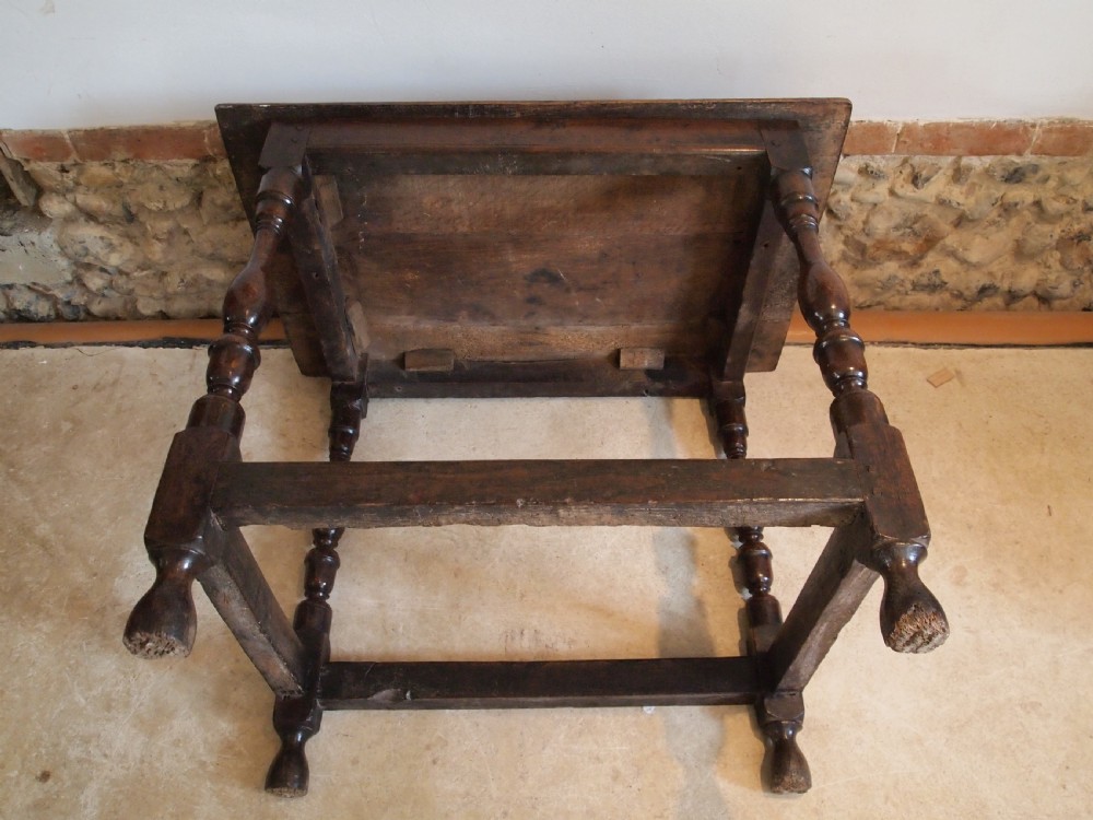 Table Charles II Oak side hall lamp c1680 View V