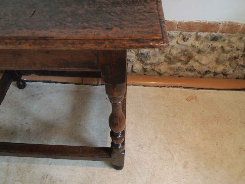 Table Charles II Oak side hall lamp c1680 View XIII