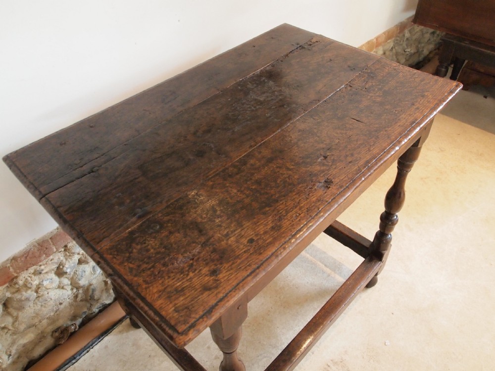Table Charles II Oak side hall lamp c1680 View XV