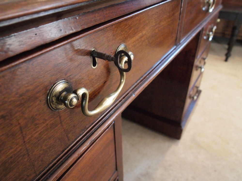 Desk very rare fine George III Mahogany c1790 View VIII