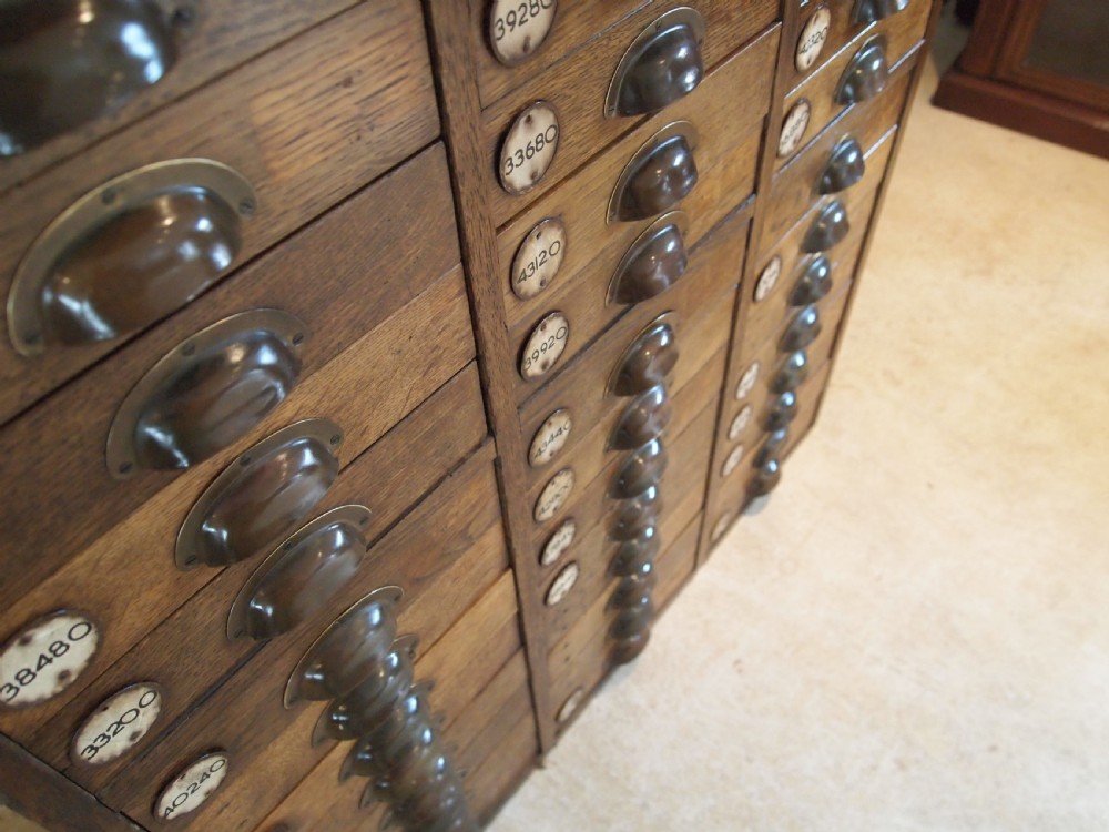 Chest of drawers Oak collectors chest bank c1910 View VI