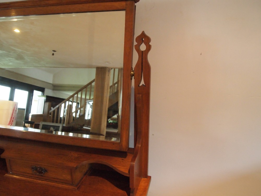 Dressing chest of drawers Arts and Crafts Oak c1900 View V