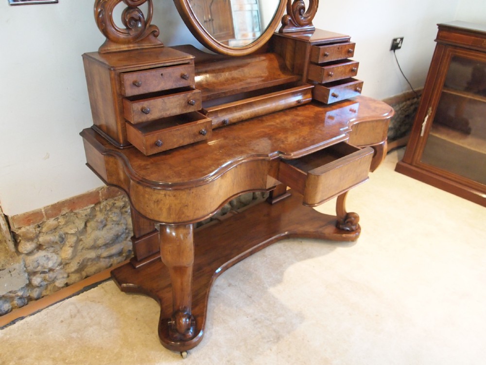 Dressing chest of drawers stunning Victorian burr Walnut c1860 View VI